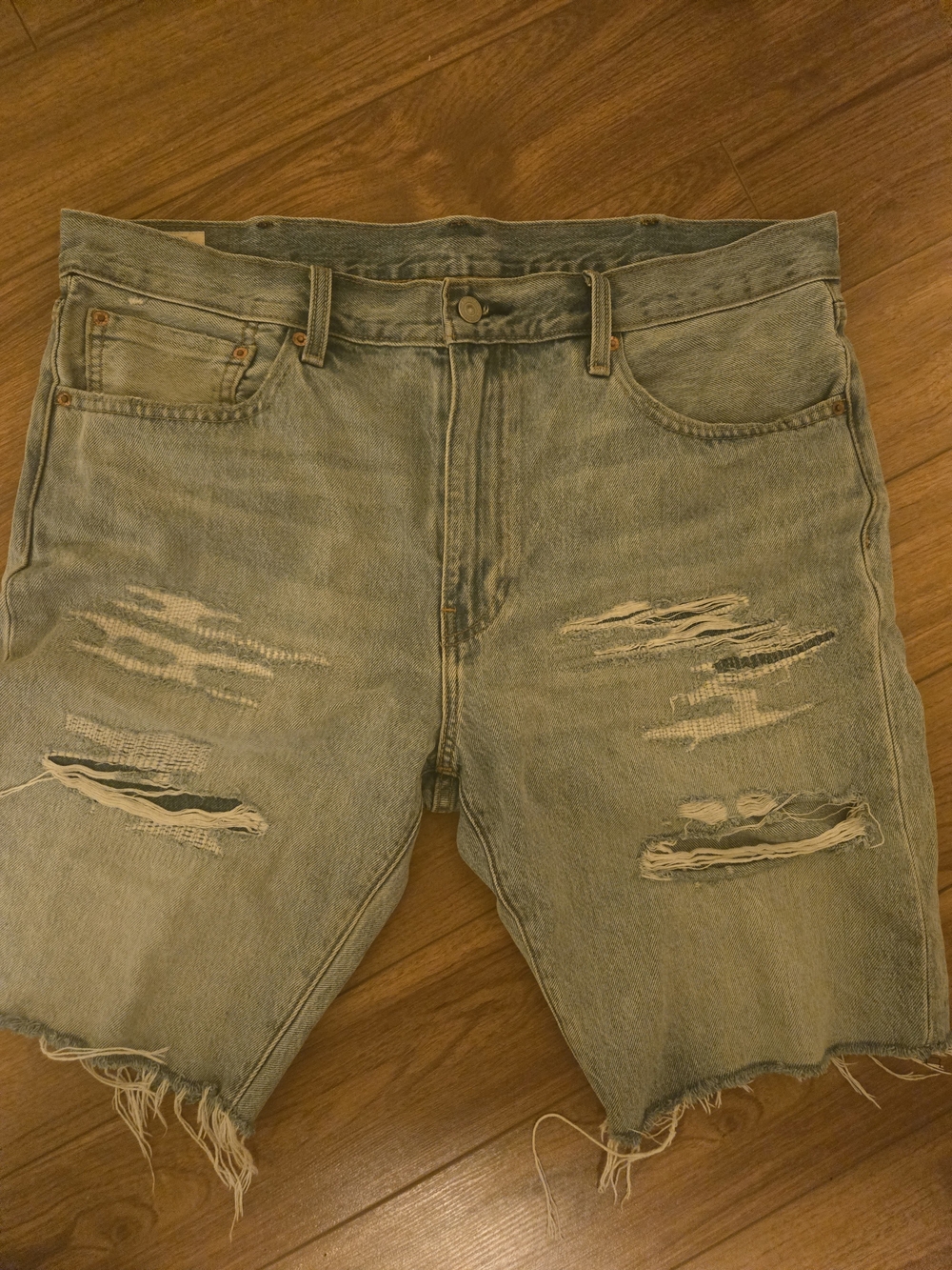 Levi's premiun  Light Blue Distressed Denim Shorts